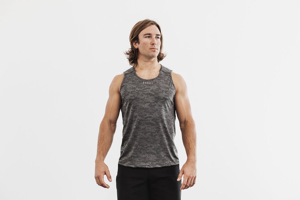 NOBULL Men's Lightweight Textu Tank Tops - Black Camo - Ireland (9384UOGLD)